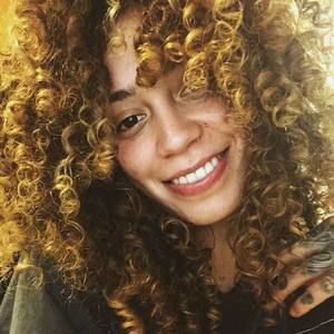 Meet your Posher, Gabrielle